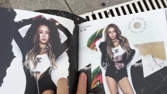 Unboxing Hyolyn 1st mini album its me