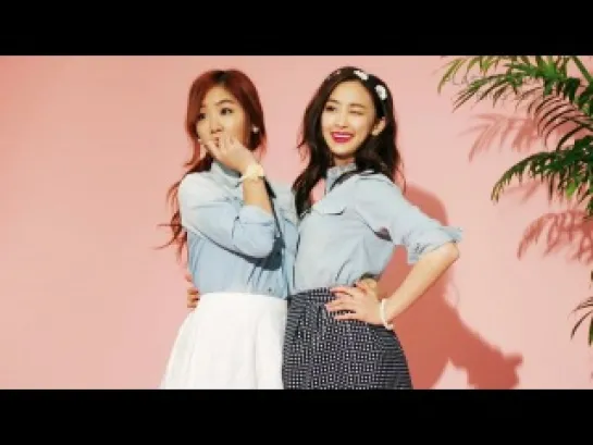 SISTAR - PLASTIC ISLAND SPRING COLLECTION 2013 (Photo Shooting)