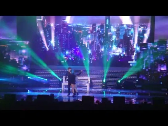 120315 Sistar - Hyolyn &Thunder - Special Stage - Music Bank in Vietnam