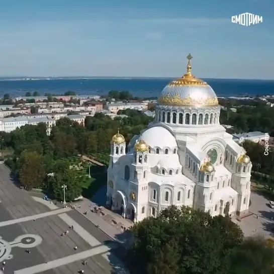 СЕРБСКАЯ ДЕВОЧКА СПЕЛА О РОССИИ.