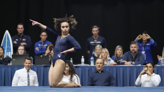 Katelyn Ohashi / 2019