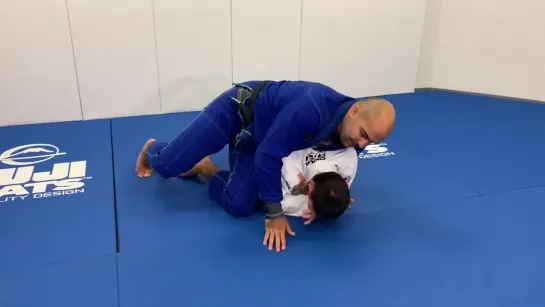 The Easiest Way To Take The Back With Gi In Jiu Jitsu by Bernardo Faria