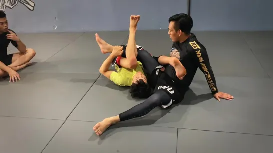 No-gi Berimbolo by Paulo Miyao #01