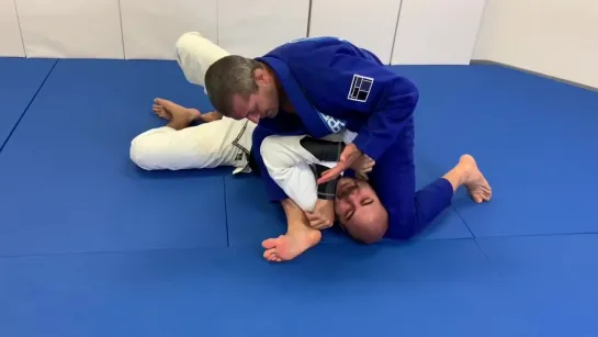 The Best Armbar (Arm Lock) From The Mount by Dave Camarillo