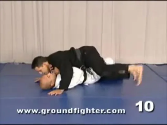 Saulo Ribeiro - Halfguard Pass