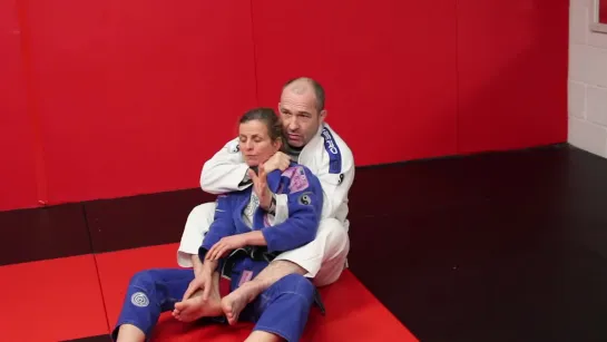 BJJ Finishing Gi Chokes from the back Tutorial