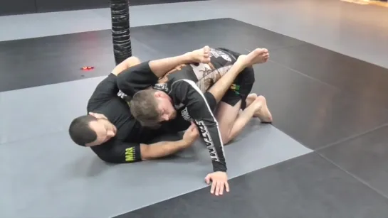 Lachlan Giles - Z-Guard to Williams Guard to Triangle Sequence