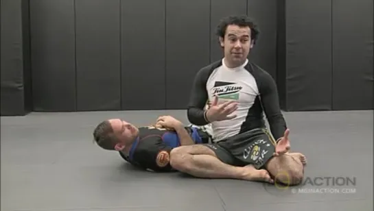 Marcelo Garcia. Mount control, armbar, Half Guard pass.