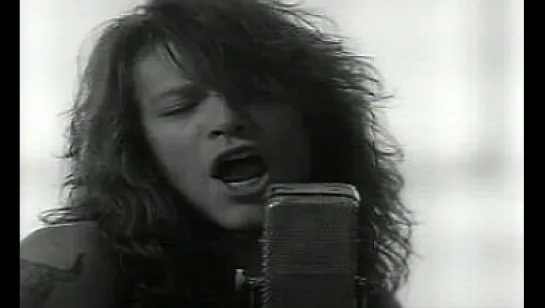 Bon Jovi - Living In Sin (1989)