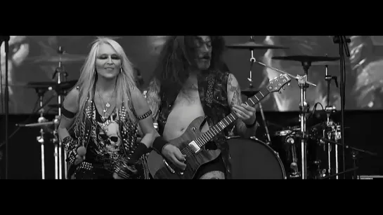 DORO - True Metal Maniacs (OFFICIAL MUSIC VIDEO)