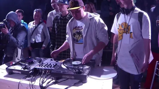 dj Qbert vs Dj Pixel