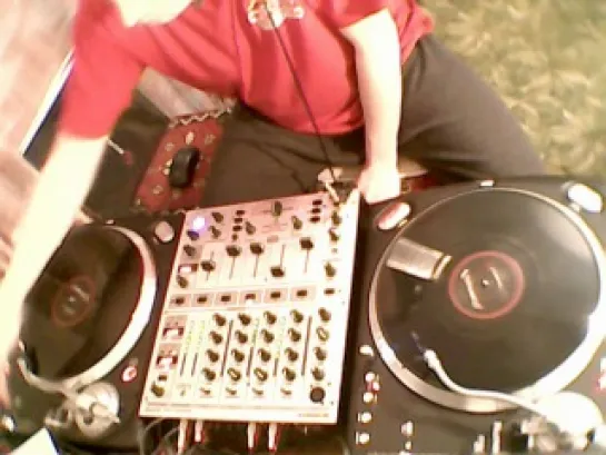 DJ VAN   CHECK YOUR SOUND