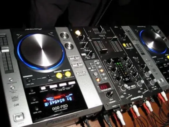 ASKtm pioneer djm 400 video mix