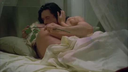 Juliette Danielle Nude - The Room (2003) HD 1080p BluRay  Watch Online / Джульетт Даниэль - Комната