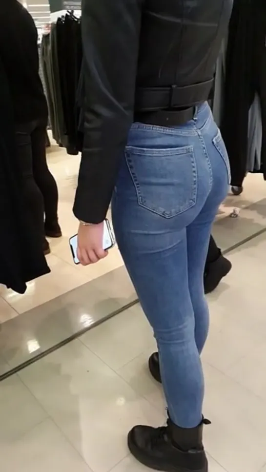 Candid Jeans blonde Leatherjacket walking shopping