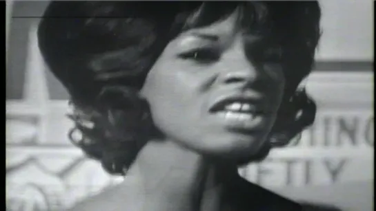 Martha & The Vandellas - (Love Is Like A) Heat Wave