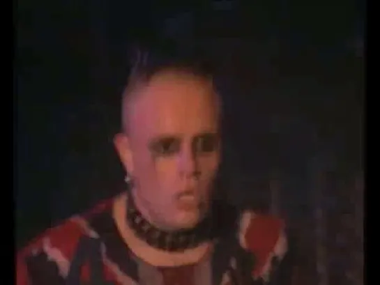 The Prodigy – Fuel My Fire (Live) 1997