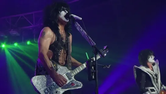 Kiss - Tears Are Falling (Live 2014)