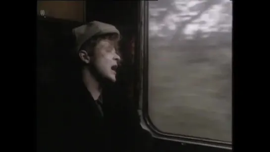 Simply Red - Holding Back The Years