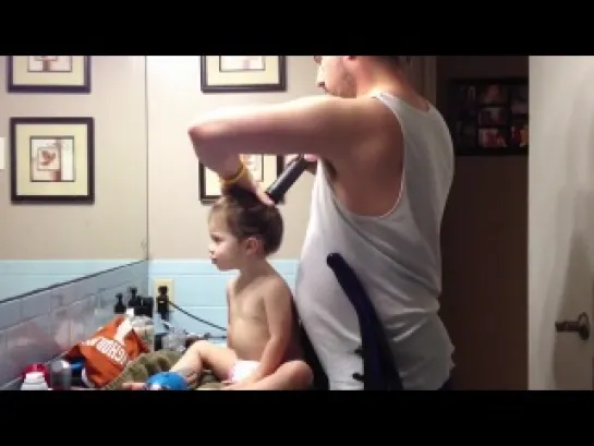 How Daddy does hair :D