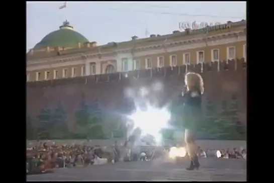 Алла Пугачёва - "Звёзды среди звёзд" на Красной Площади (21.06.1992)