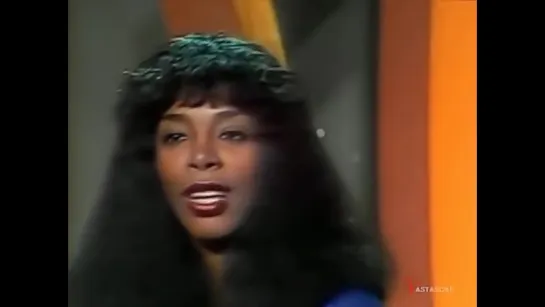 Donna Summer - Try Me I Know We Can Make It