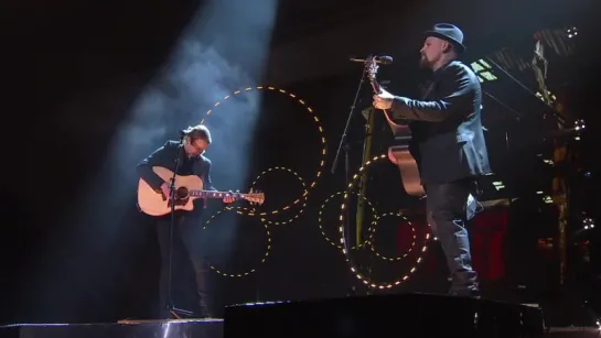 Benji Madden and Nathan Hawes - Wonderwall (The Voice Australia 2015)