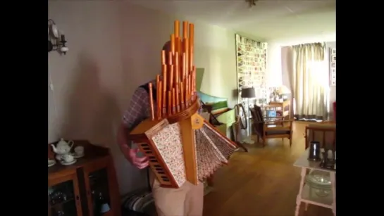 Leonardo da Vincis Accordion with paper organ pipes