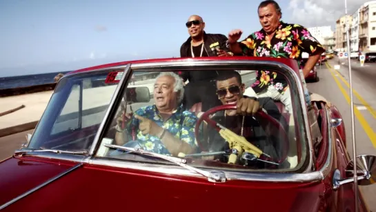 Gente de Zona feat. Los Del Rio - Mas Macarena (Official Video)