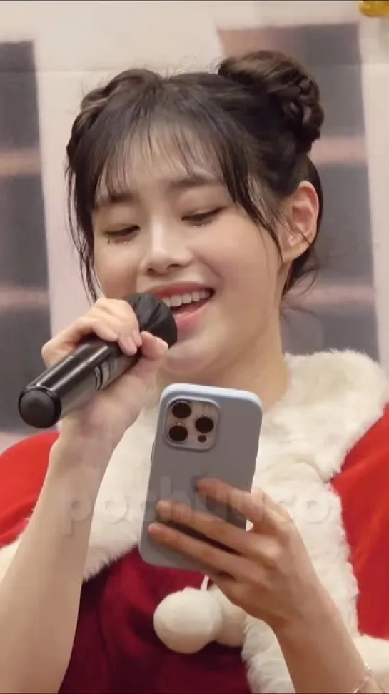 231224 Chuu - Merry Christmas In Advance (orig. IU)