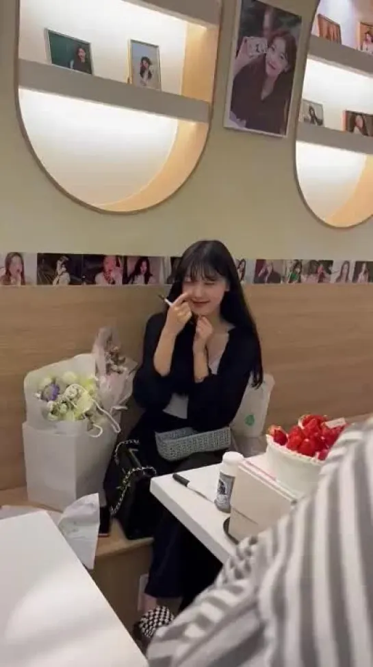 230603 Choerry visiting her birthday cafe event