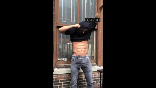 Pietro Boselli takes his shirt off as many times as he can in one minute