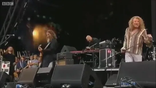 Robert Plant and the Sensational Space Shifters - What Is and What Should Never Be (Live at Glastonbury Festival on 28 June 2014