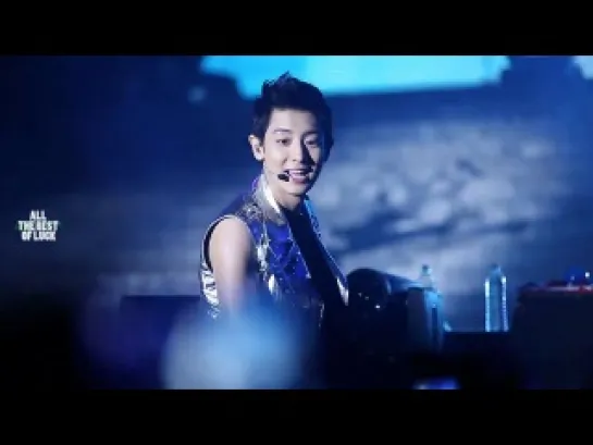 [FANCAM] 130526 Happy 4 K-pop Concert in Taiwan - Two moons (Chanyeol)