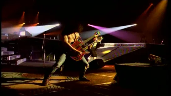 Guns N' Roses - Estranged