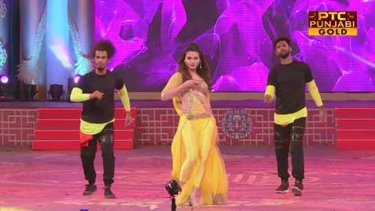 Urvashi Rautela _ Sanam Re _ Love Dose _ Gal Ban Gayi _ PTC Punjabi Film Awards