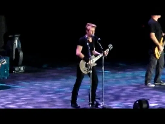 NICKELBACK-TRYING NOT TO LOVE YOU 25.10.12 MOSCOW