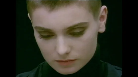 Sinéad O'Connor - Nothing Compares to You