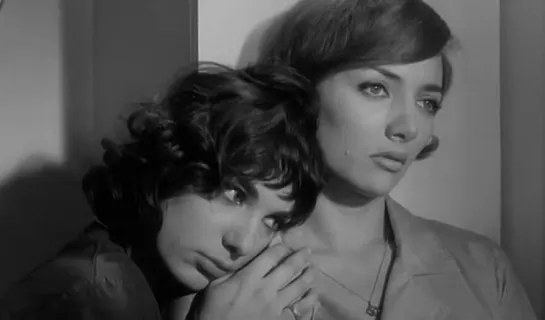 Las buenas chicas (Les bonnes femmes, 1960)  Claude Chabrol - Castellano