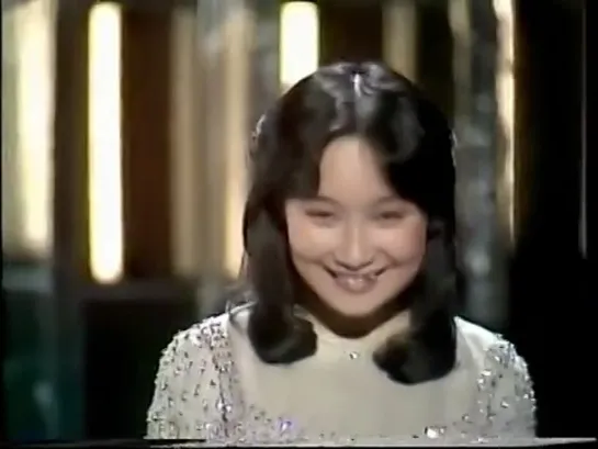 Agnes Chan  欢乐今宵 Happy Tonight. 1979