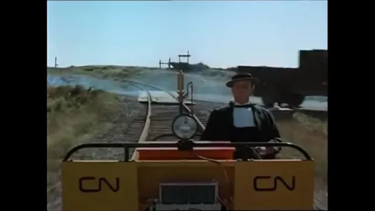 Бастер Китон в "The Railrodder" (1965)