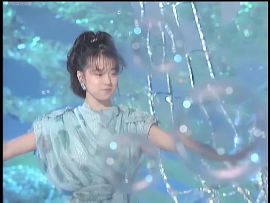 Akina Nakamori  中森明菜 サザン ウインド Southern Wind Submarine. 海底菜  The Best Ten  南风  1984.06.21  4К