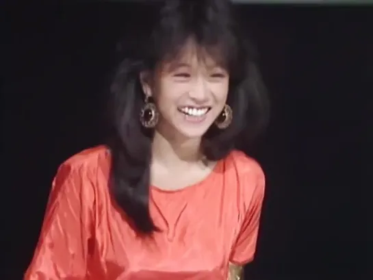 Akina Nakamori 中森明菜 - AKINA SMILE for 35years.