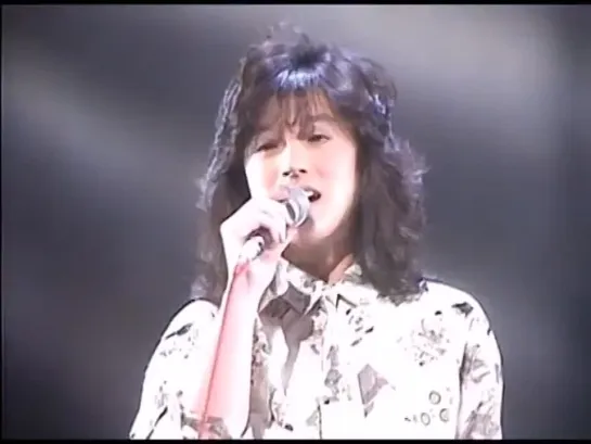 Akina Nakamori 中森明菜 サザン・ウインド Southern Wind. （1984年12月16日 Live）