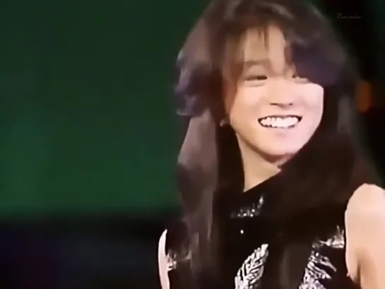 Akina Nakamori 中森明菜 Namidanokatachino Earring. 1984