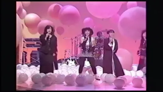 Akina Nakamori and others 中森明菜　他   六本木心中　～　ジェンカ Roppongi Suicide ~ Jenka.