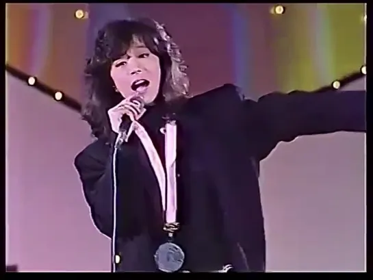 Akina Nakamori 中森明菜　ミ・アモーレ Mi Amore. 第18回全日本有線放送大賞 18th All Japan Cable Broadcasting Awards.