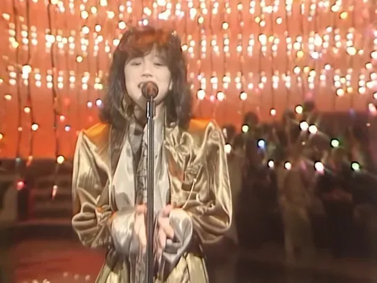 Akina Nakamori 中森明菜 - 飾りじゃないのよ涙はTears are not decorations. 1985 4K AI Upscaling