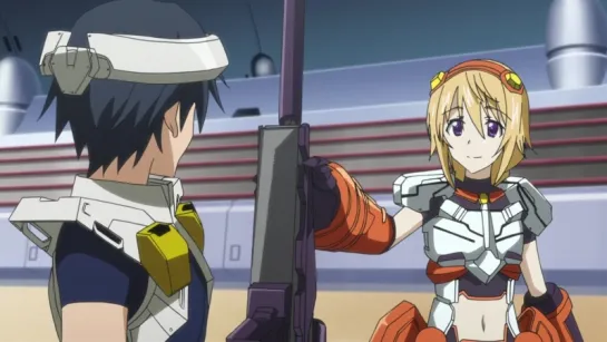 IS: Infinite Stratos - 06