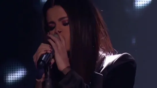 Selena Gomez - Same Old Love (Live on AMAs 2015)